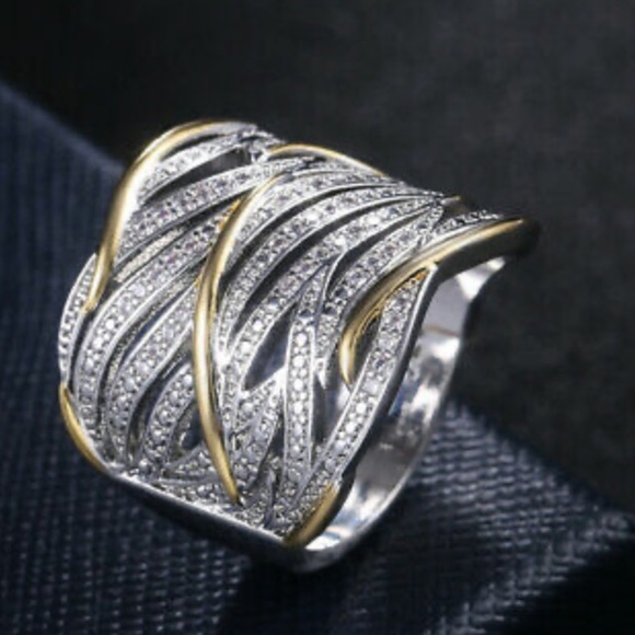 NEW Gorgeous 925 Sterling Silver Two tone Ring - Picture 8 of 10